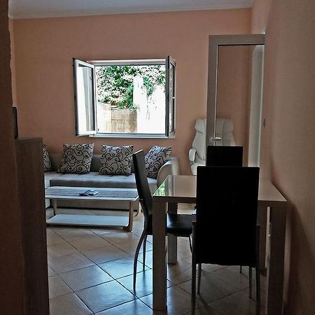 הרצג-נובי Carine Hotel Kumbor Superior מראה חיצוני תמונה