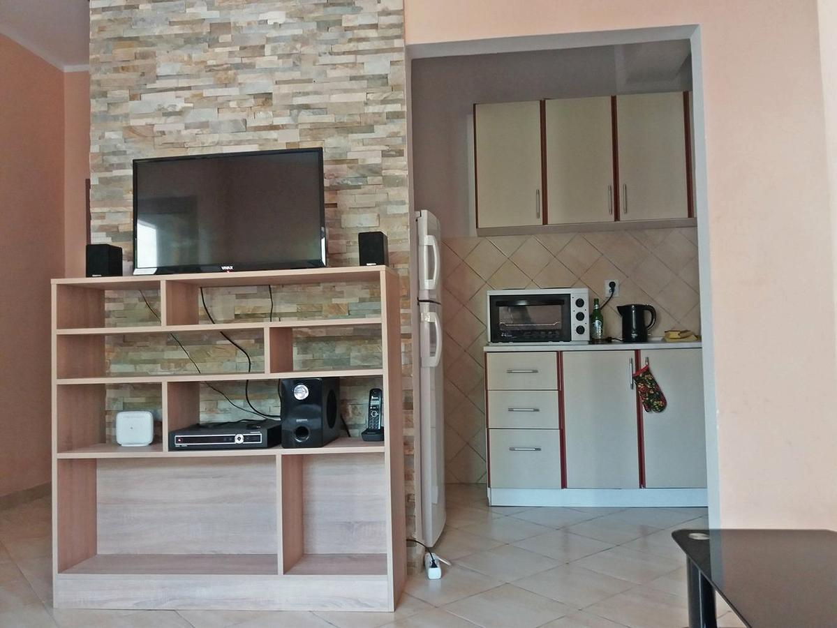 הרצג-נובי Carine Hotel Kumbor Superior מראה חיצוני תמונה