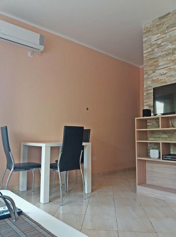 הרצג-נובי Carine Hotel Kumbor Superior מראה חיצוני תמונה