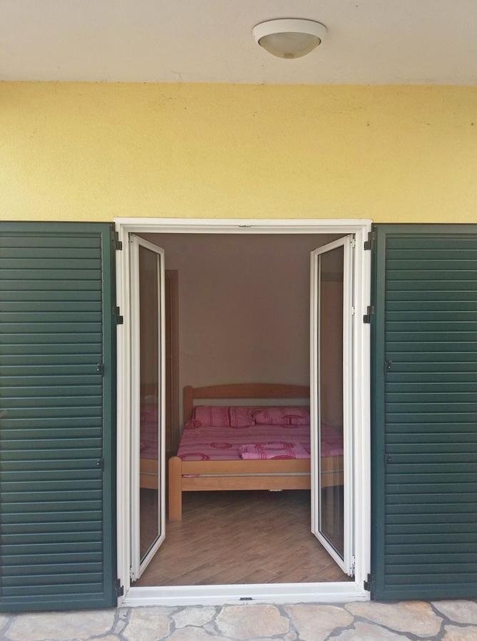 הרצג-נובי Carine Hotel Kumbor Superior מראה חיצוני תמונה
